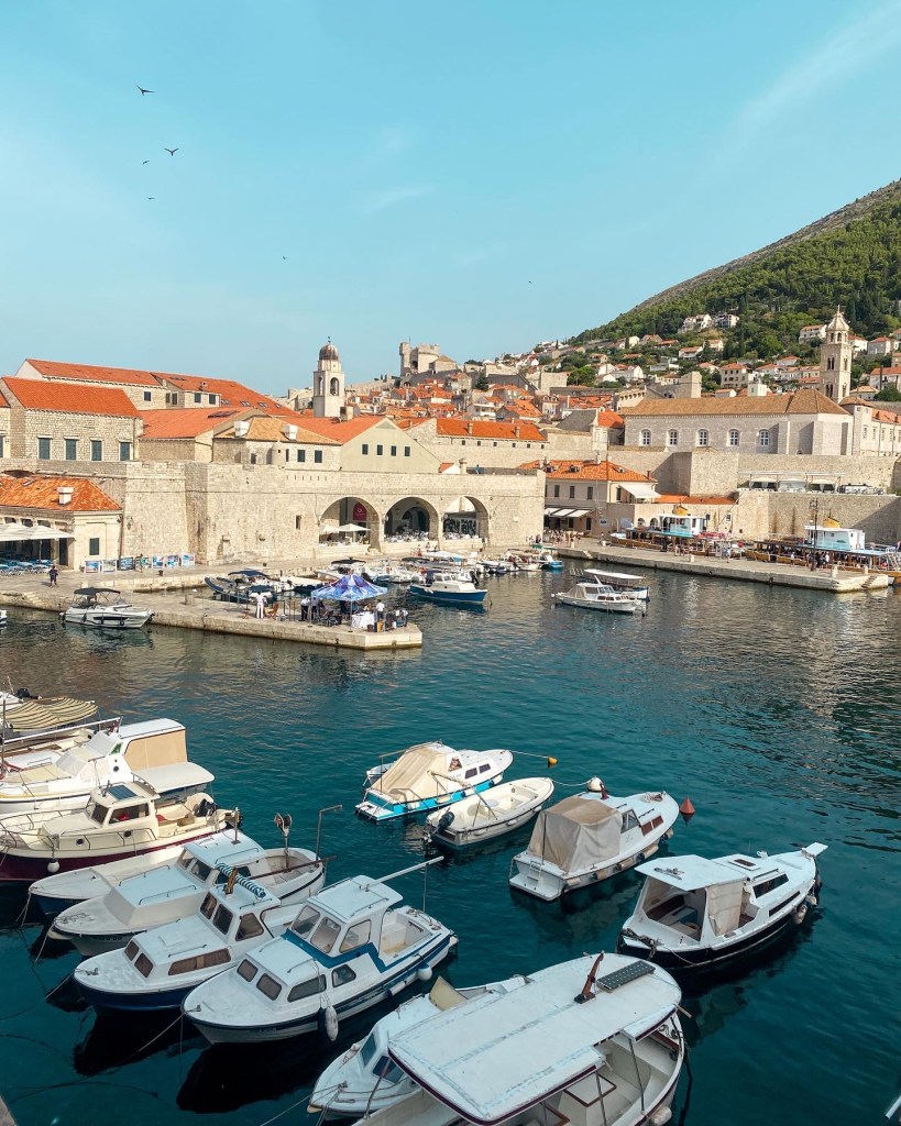 Vistas al puerto desde la muralla
