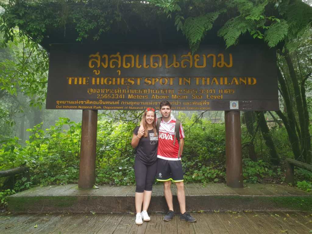 Punto más alto de Tailandia 2.565m